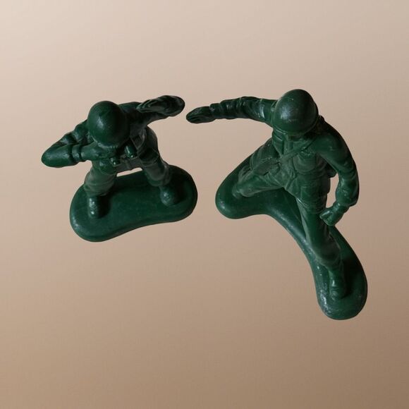 Greenbrier Military Green Hard Plastic Count Army Scout Non Violent Figures A4 - Picture 2 of 5